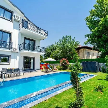 Rmg Villas Fethiye ヴィラ