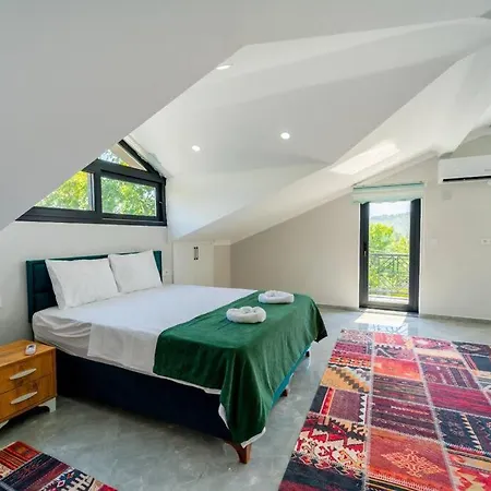 Rmg Villas Fethiye * ケメル