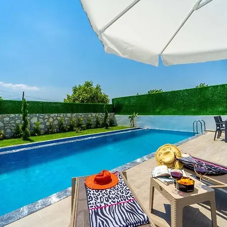 ヴィラ Rmg Villas Fethiye ケメル